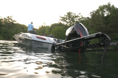 Minn Kota RAPTOR 8 AA schwarz