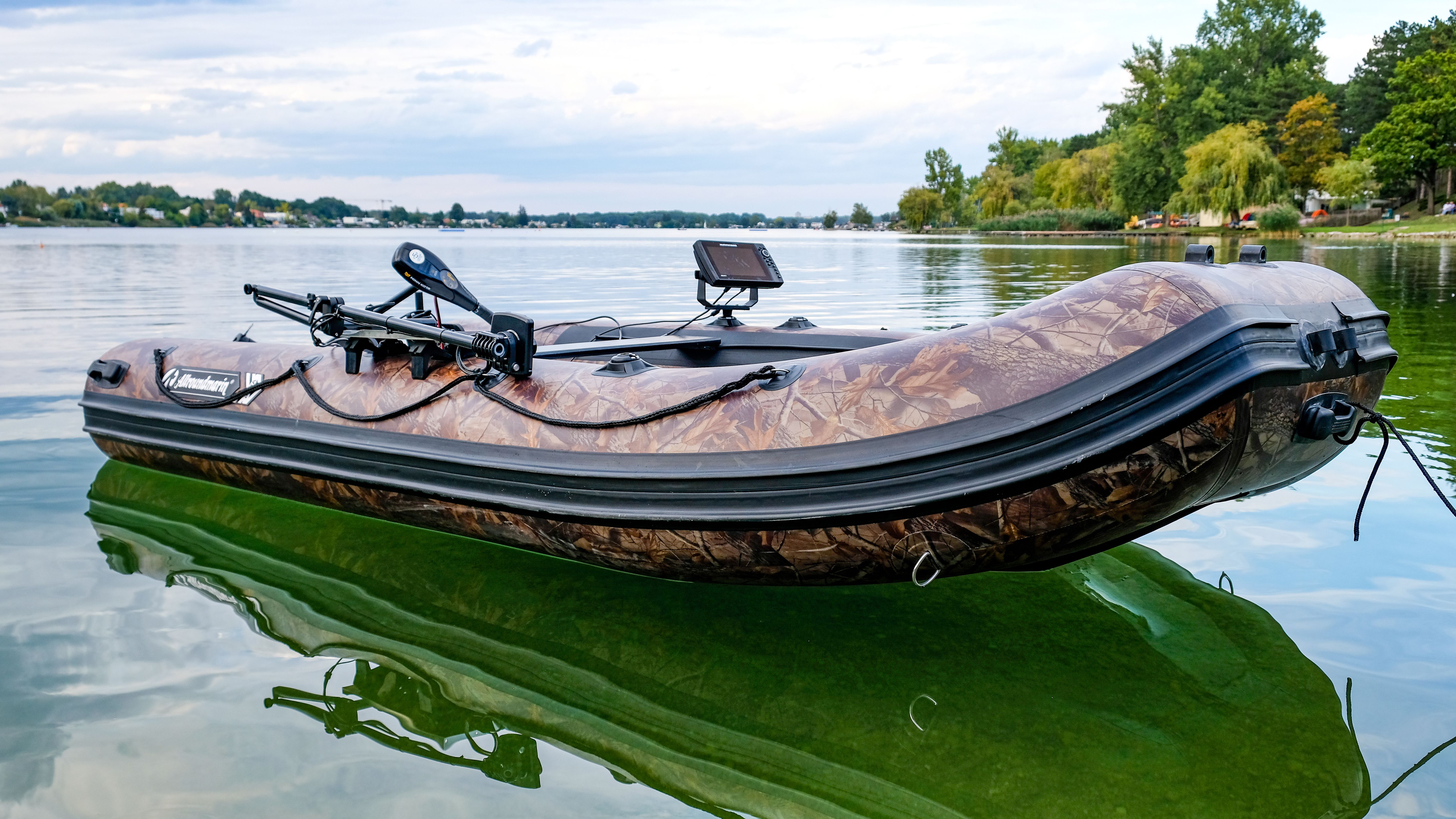 Allroundmarin Vario Deluxe 390 camouflage mit Aluboden