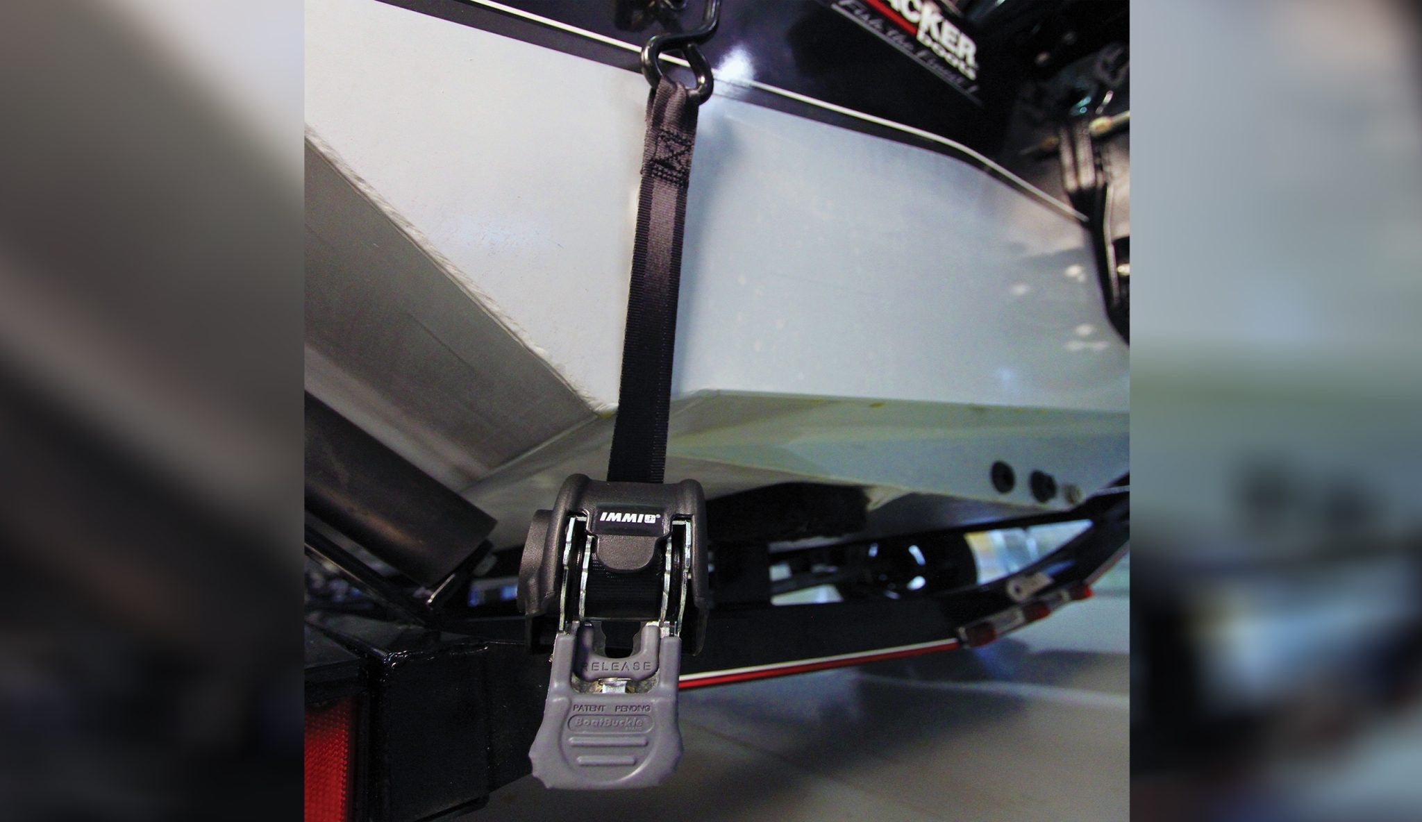 BoatBuckle Mini G3 selbstaufrollende Heck-Zurrgurte, 2 Stück – Ansicht 6