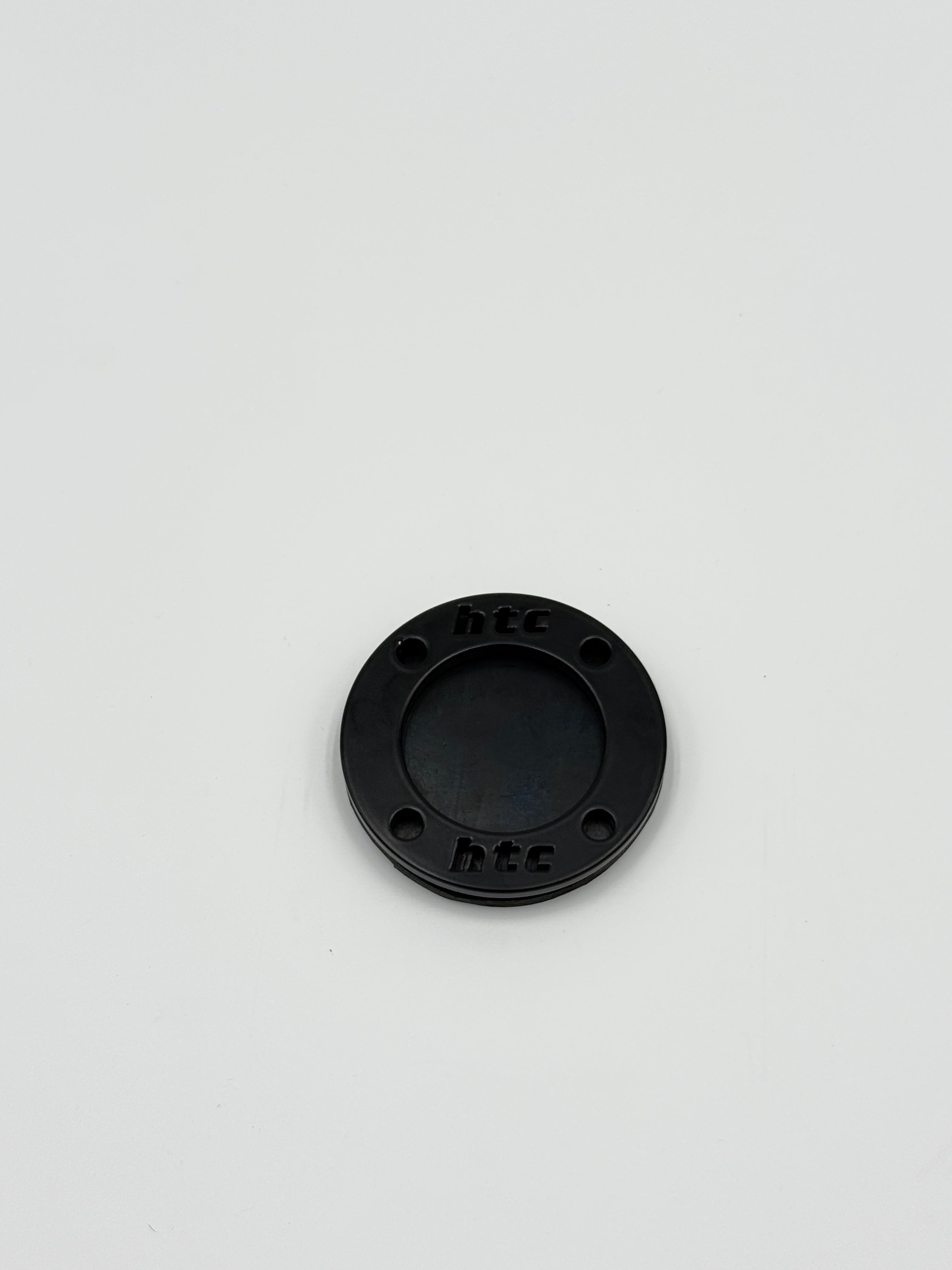 HTC Kabeldurchlass rund