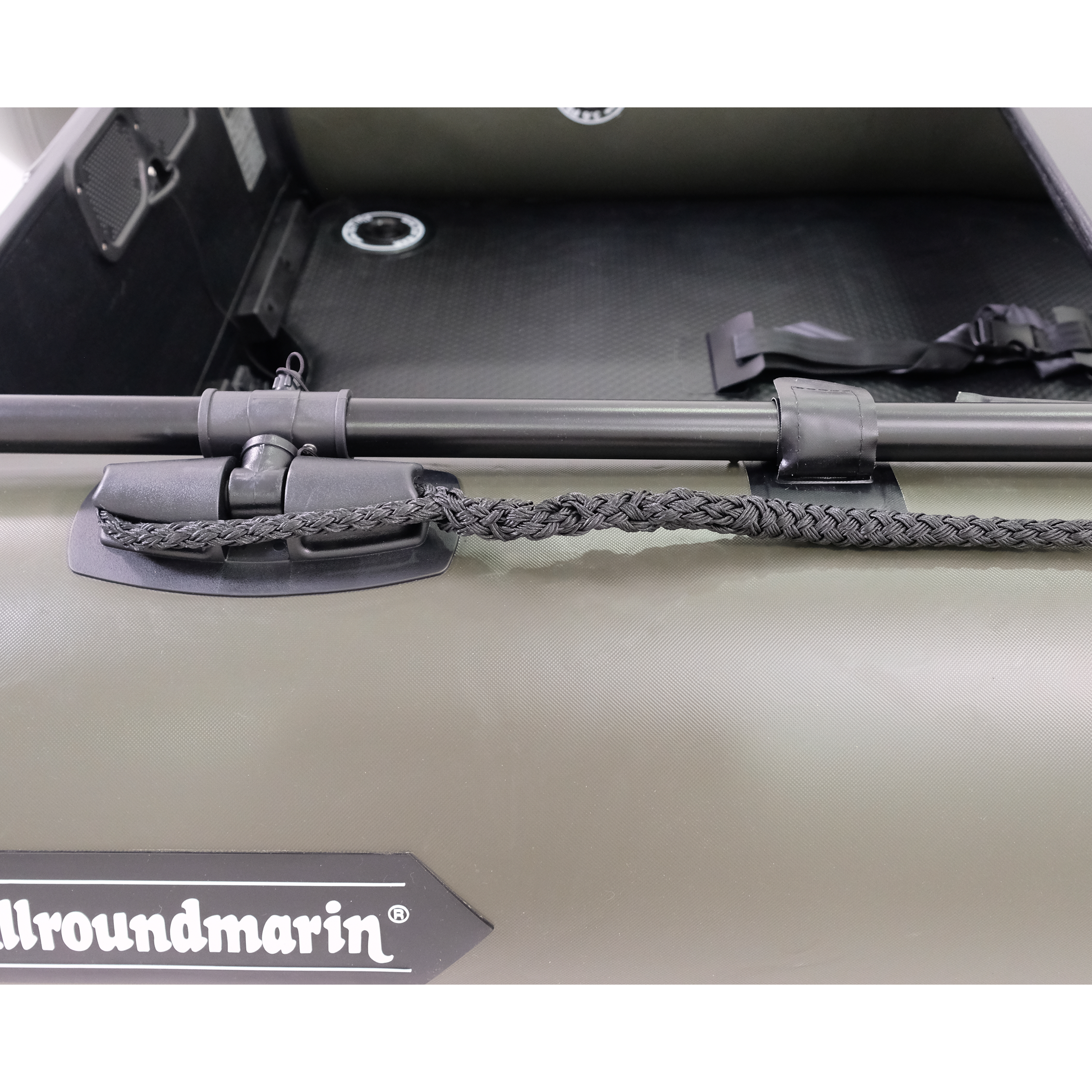 Allroundmarin Scout 210 olivgrün Luftboden